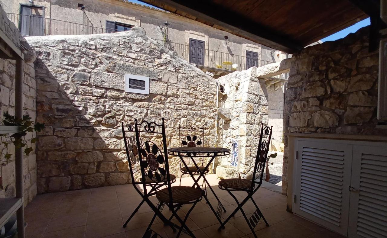 Agriturismo Villa Flavia Casa Serrafiori Exteriör bild