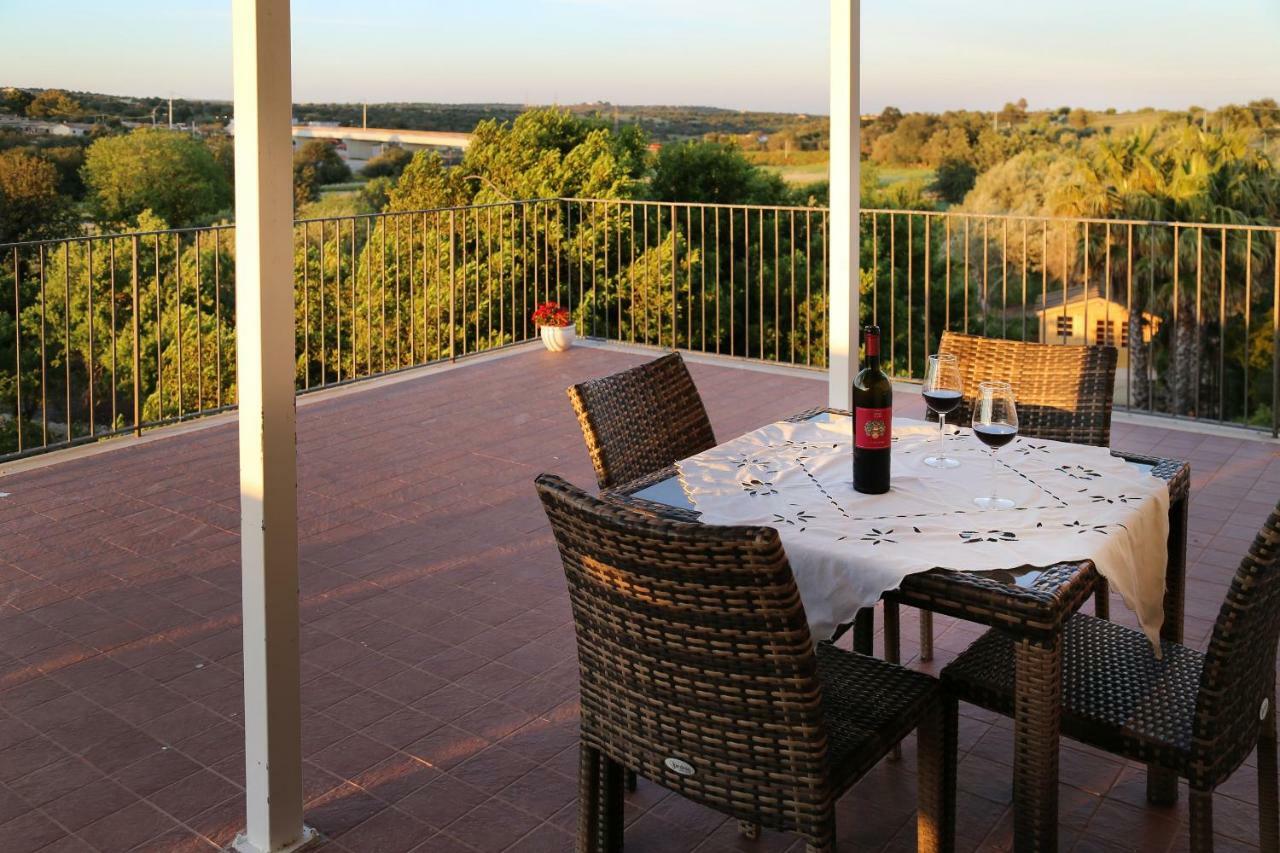 Agriturismo Villa Flavia Casa Serrafiori Exteriör bild